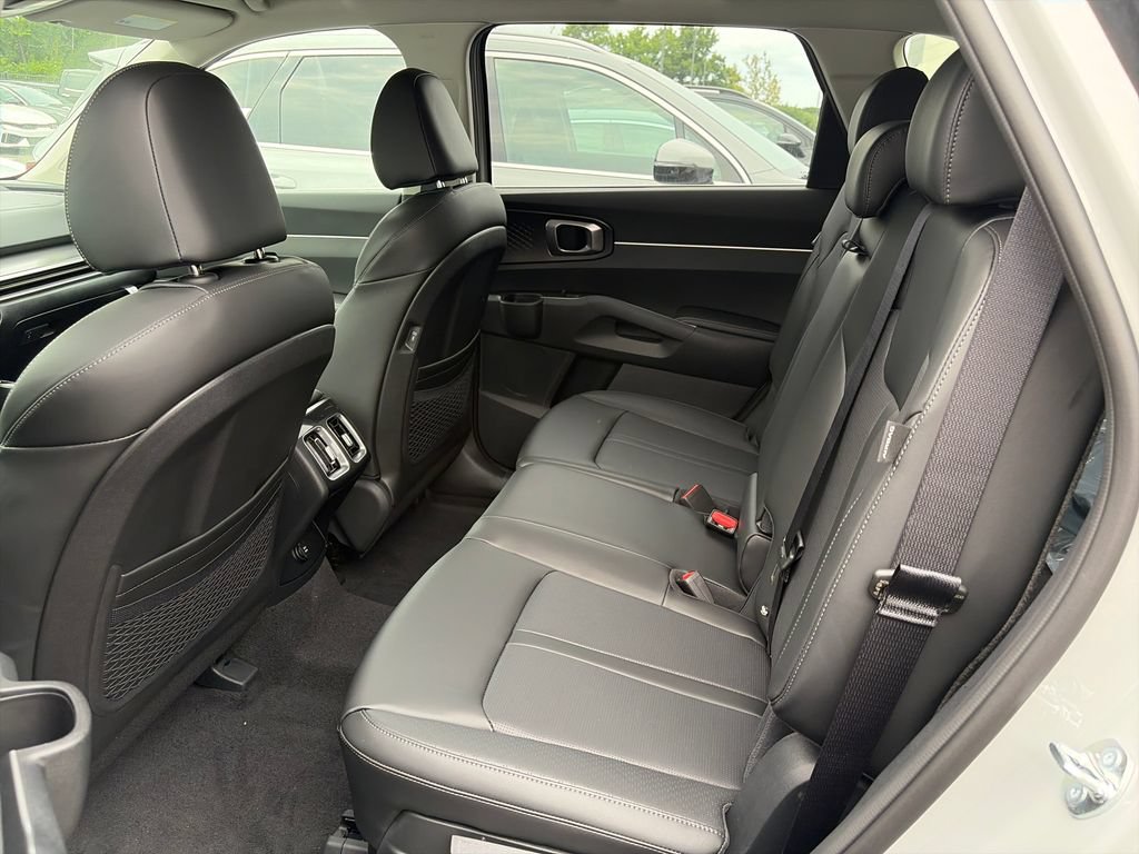 New 2026 Kia Sorento S AWD/4WD image 21