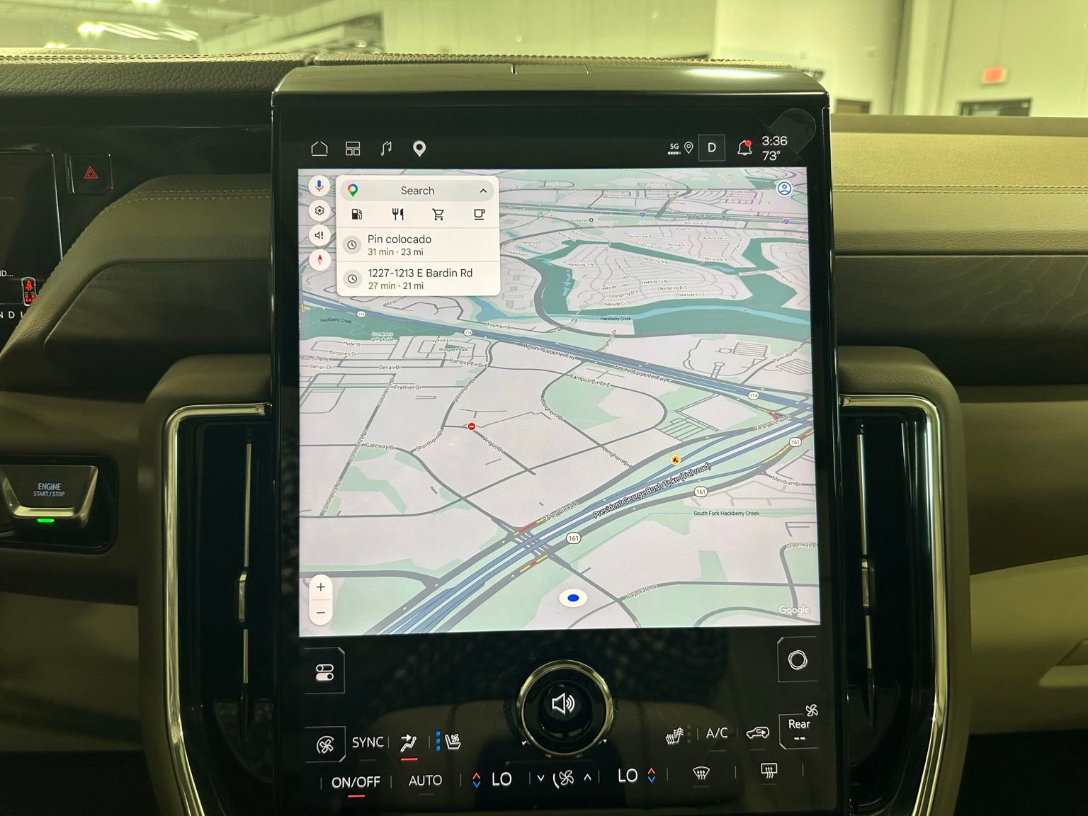 Used 2025 GMC Yukon XL Denali w/ Denali Reserve Package image 27