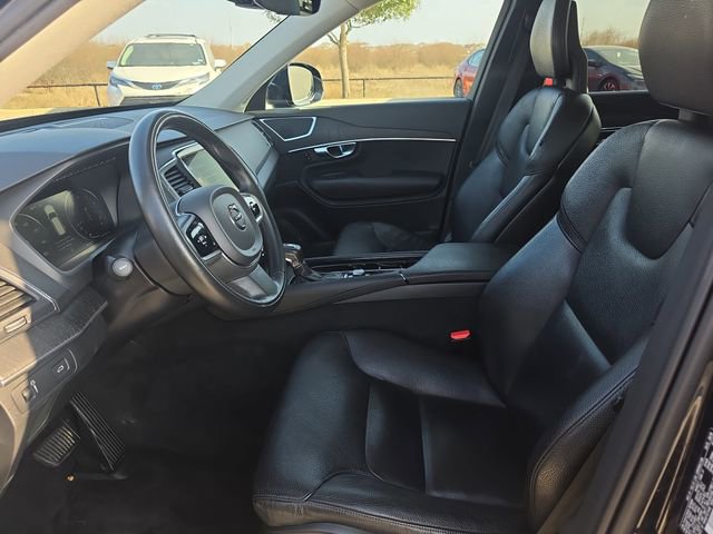 Used 2020 Volvo XC90 T6 Momentum image 16