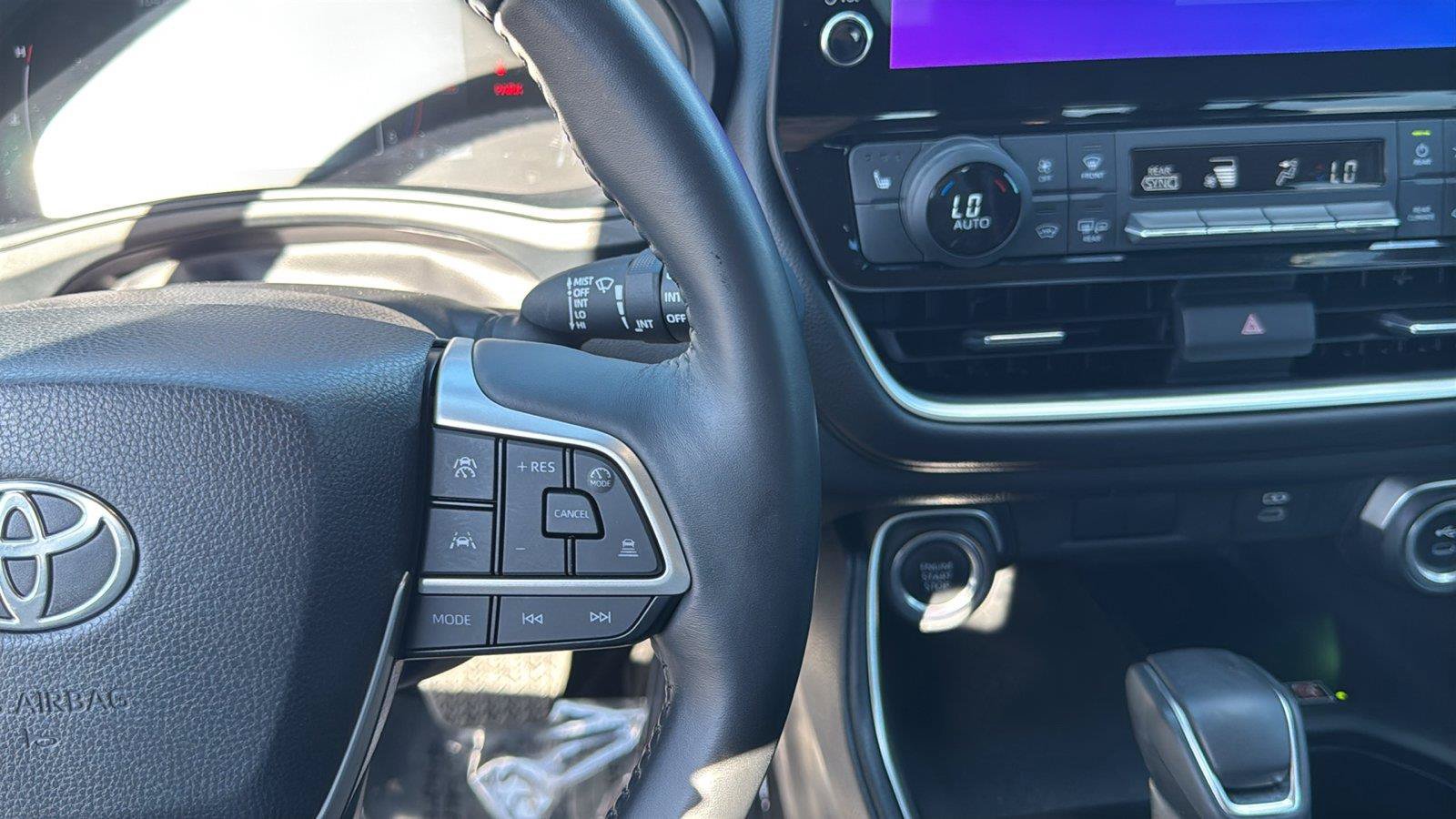 Used 2024 Toyota Grand Highlander FWD image 19