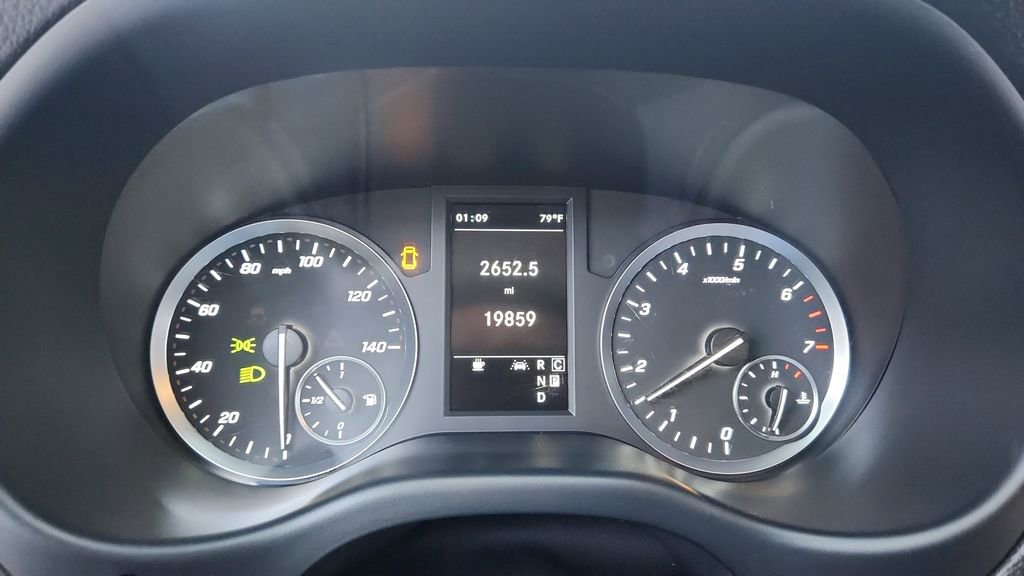 Used 2023 Mercedes-Benz Metris Passenger image 26