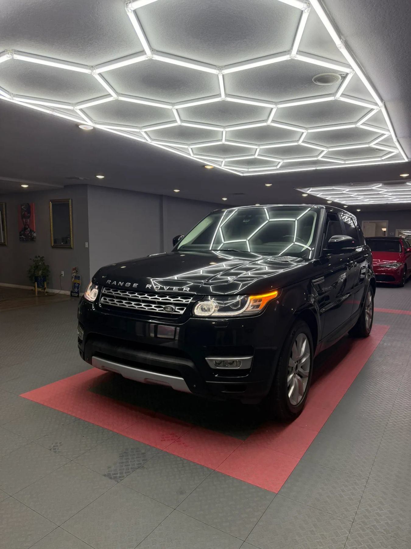 Used 2015 Land Rover Range Rover Sport Supercharged AWD/4WD image 2