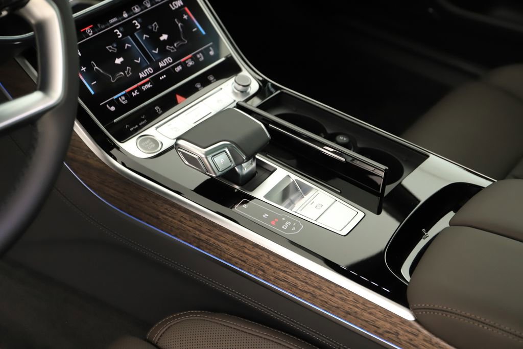 New 2026 Audi A8 L 3.0T AWD/4WD image 17