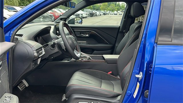 Used 2025 Acura ADX A-Spec image 10