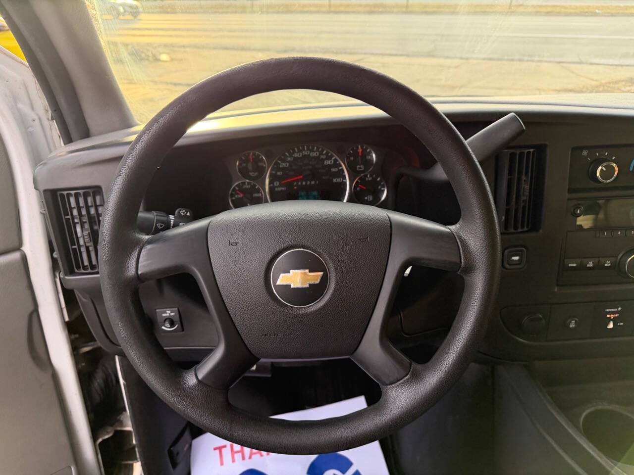 Used 2014 Chevrolet Express 2500 RWD image 22