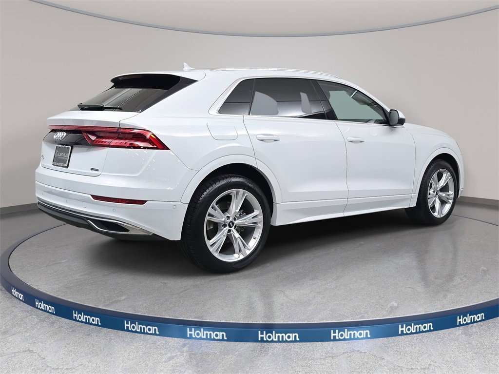 Used 2023 Audi Q8 Prestige w/ Prestige Package image 6
