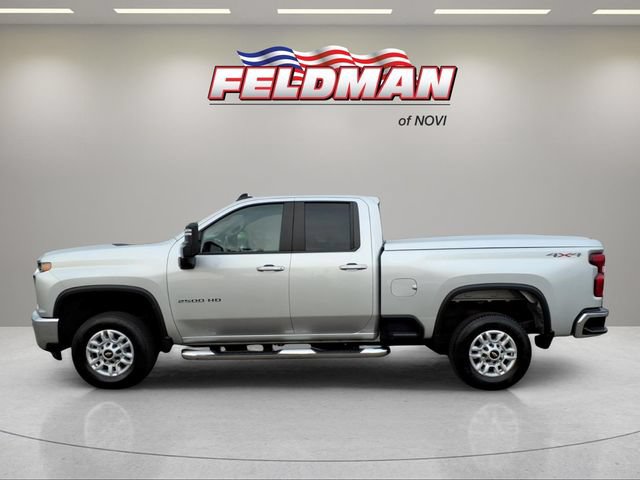Used 2022 Chevrolet Silverado 2500 LT w/ Fleet Comfort Package AWD/4WD image 2