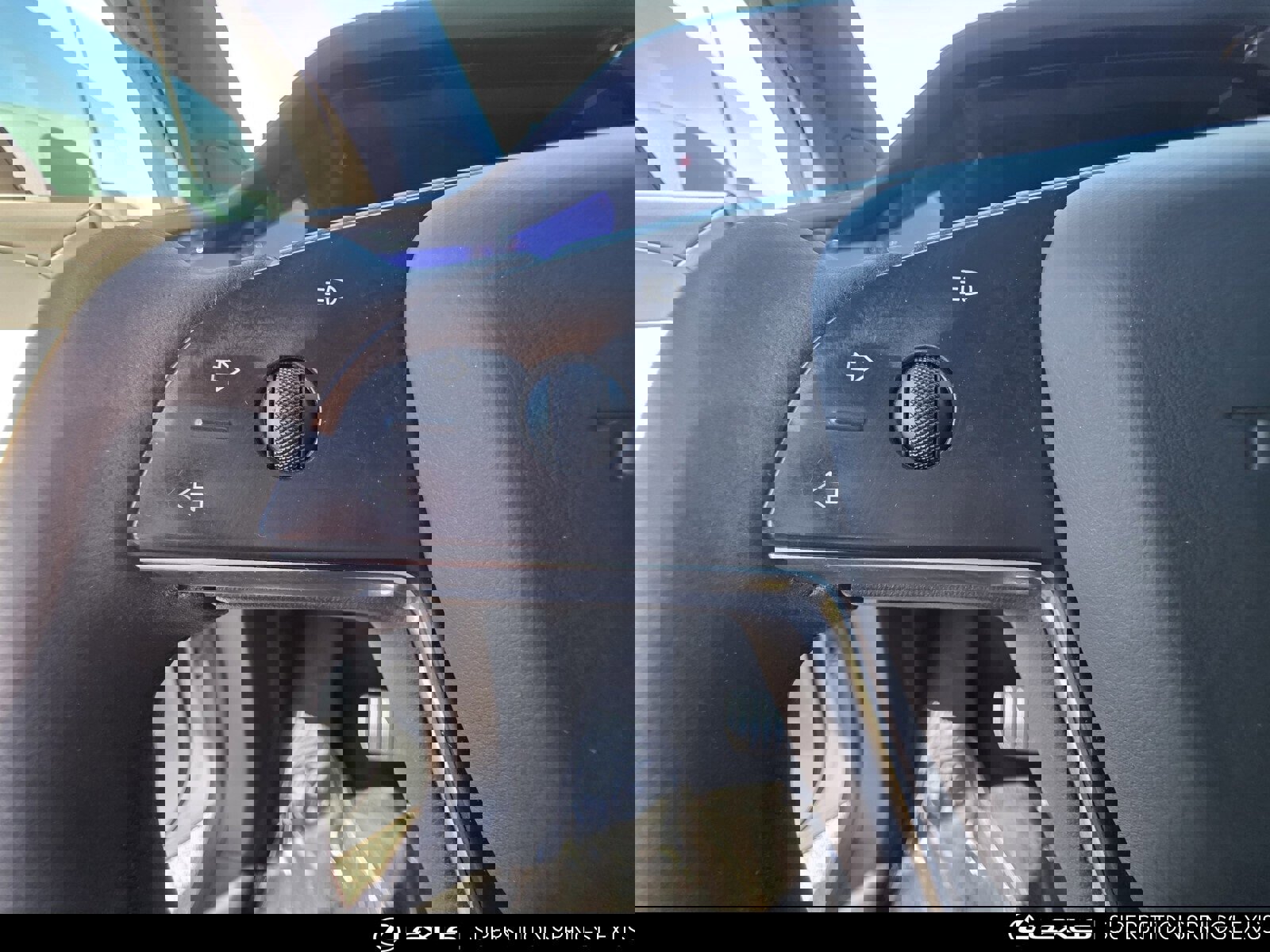 Used 2022 Tesla Model X Plaid image 24