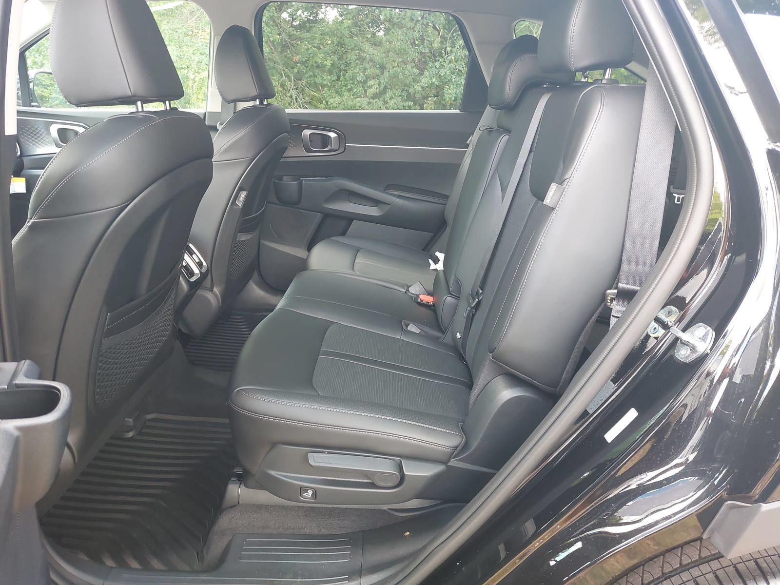 New 2026 Kia Sorento S FWD image 13