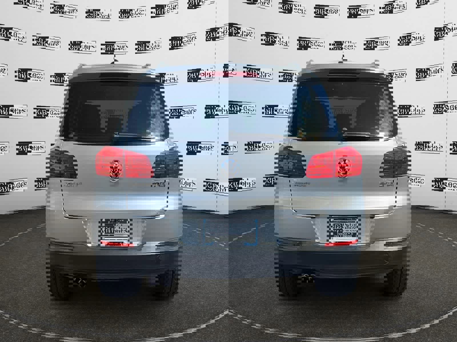 Used 2013 Volkswagen Tiguan SE image 5