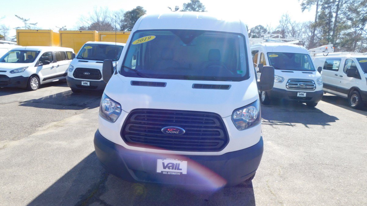 Used 2019 Ford Transit 150 130 Medium Roof RWD image 5