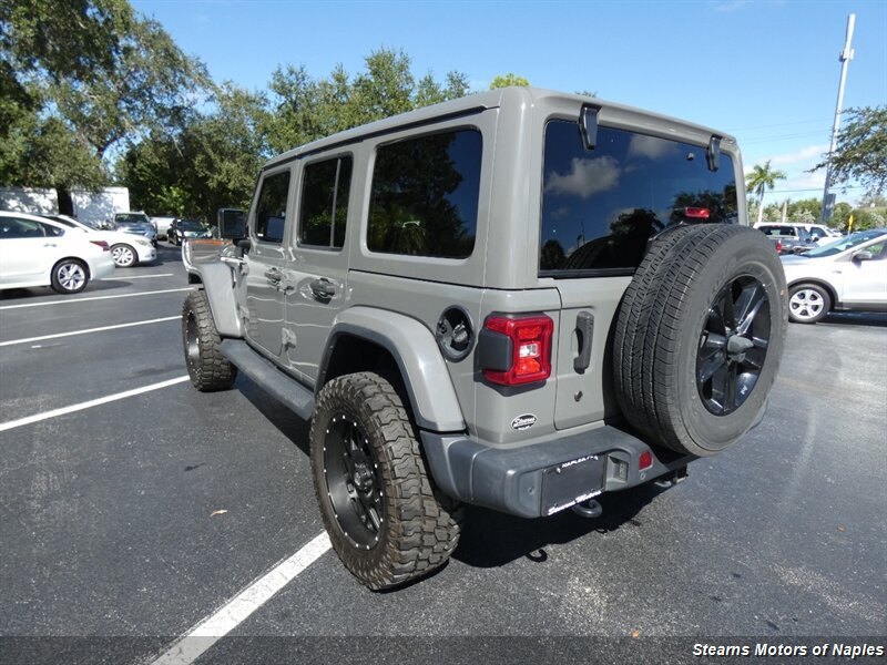 Used 2020 Jeep Wrangler Unlimited Sahara AWD/4WD image 9