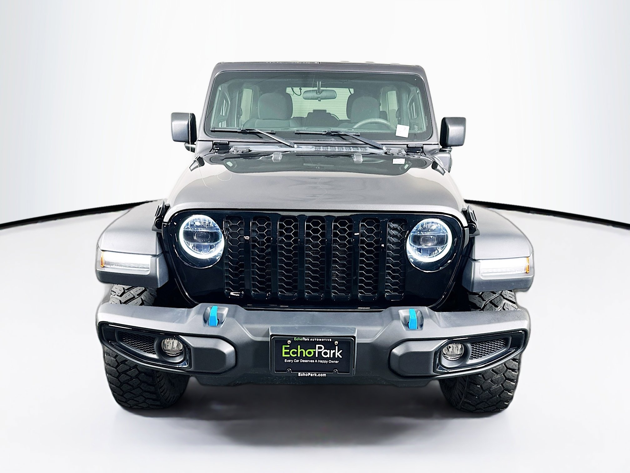 Used 2023 Jeep Wrangler Unlimited w/ Cold Weather Group image 2