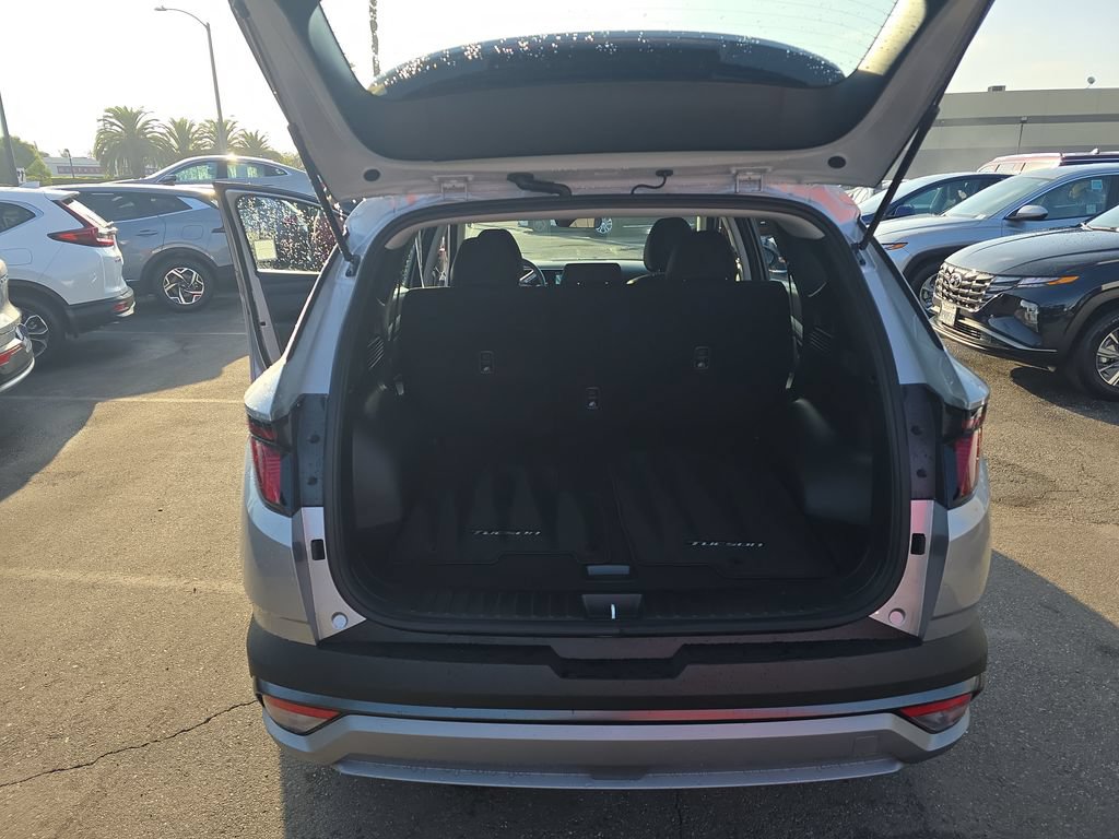 Used 2026 Hyundai Tucson Blue SE AWD/4WD image 20
