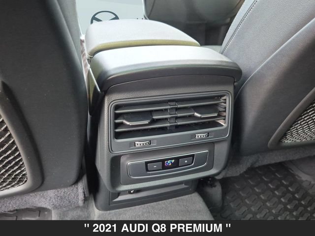 Used 2021 Audi Q8 Premium AWD/4WD image 29