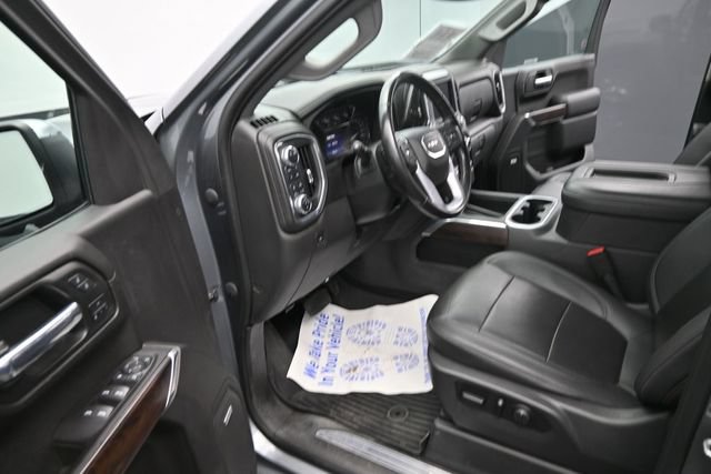 Used 2021 GMC Sierra 1500 SLT w/ SLT Premium Plus Package AWD/4WD image 17