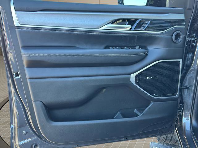 New 2026 Jeep Grand Wagoneer Limited image 16