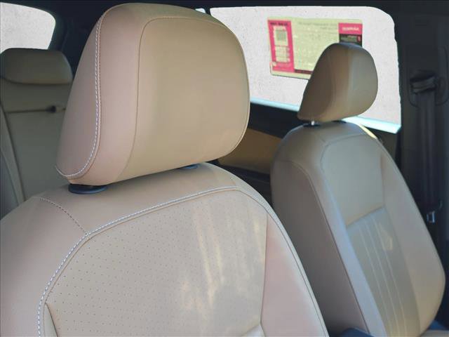 Used 2024 Volkswagen Tiguan SE R-Line FWD image 22