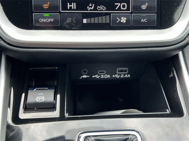 Certified 2024 Subaru Outback Premium w/ Popular Package #1A image 15