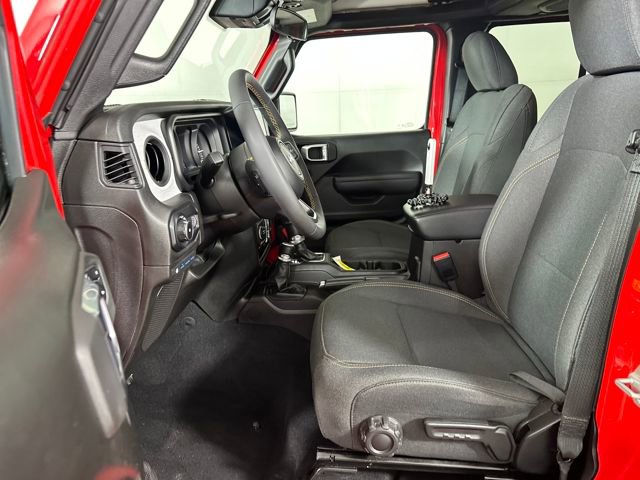 Used 2024 Jeep Wrangler Unlimited w/ Convenience Group image 11