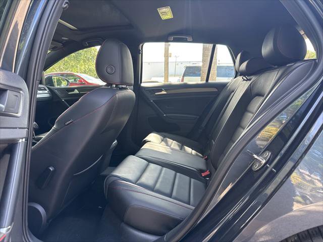 Used 2018 Volkswagen GTI SE w/ SE Leather Package FWD image 14
