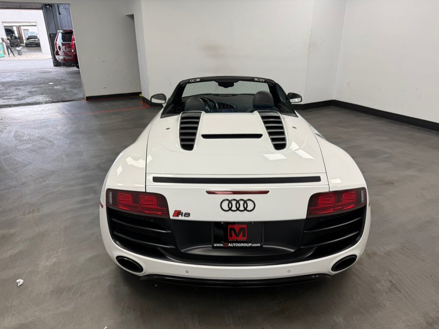 Used 2011 Audi R8 V10 AWD/4WD image 16