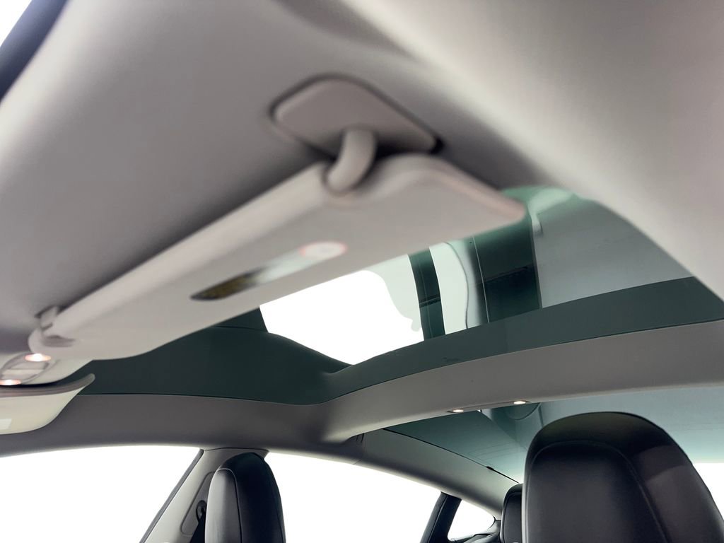 Used 2023 Tesla Model 3 Standard Range image 64