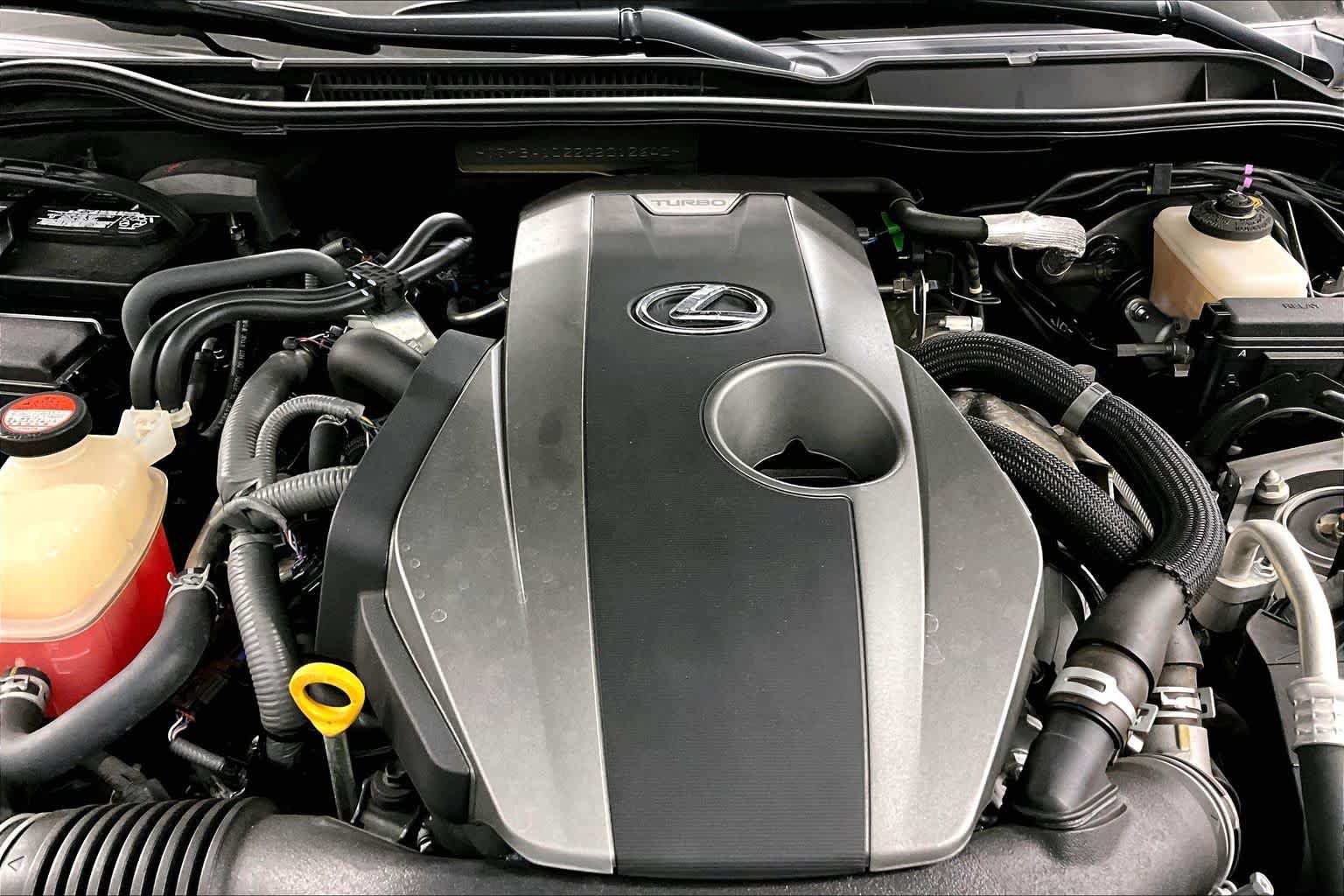 Used 2016 Lexus IS 200t w/ Navigation System Package RWD image 31