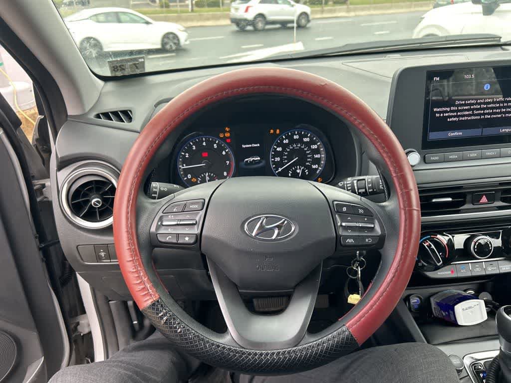 Used 2023 Hyundai Kona SE w/ Cargo Package AWD/4WD image 15