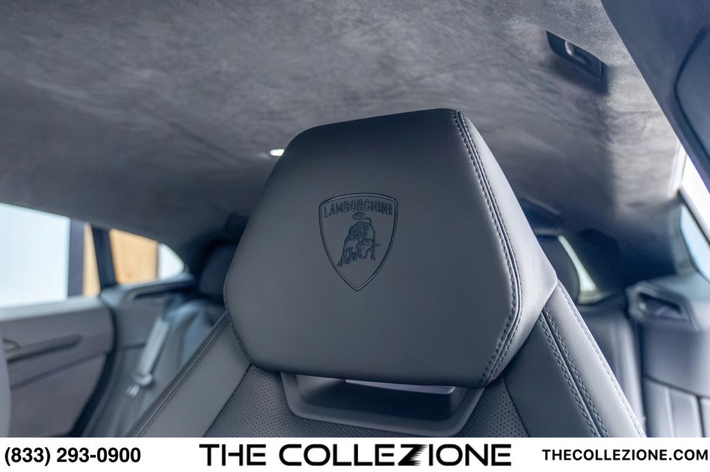 Used 2026 Lamborghini Urus SE AWD/4WD image 64