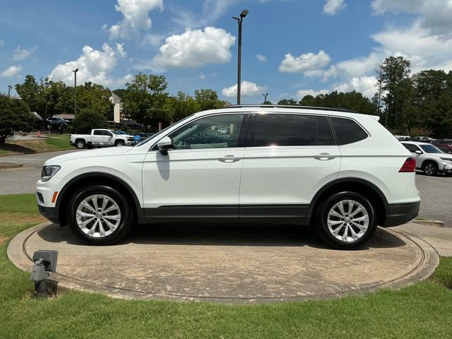 Used 2019 Volkswagen Tiguan SE w/ Panoramic Sunroof Package FWD image 4