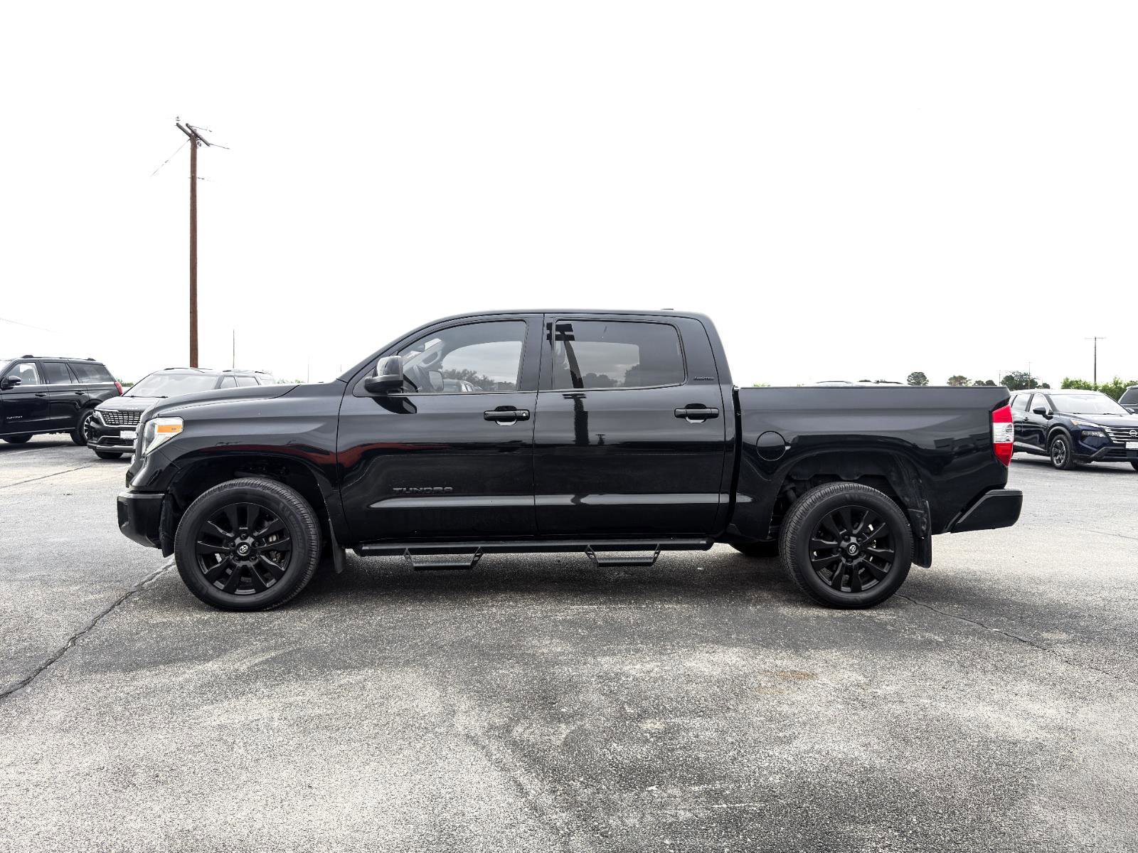 Used 2021 Toyota Tundra Limited w/ Nightshade Special Edition AWD/4WD image 9