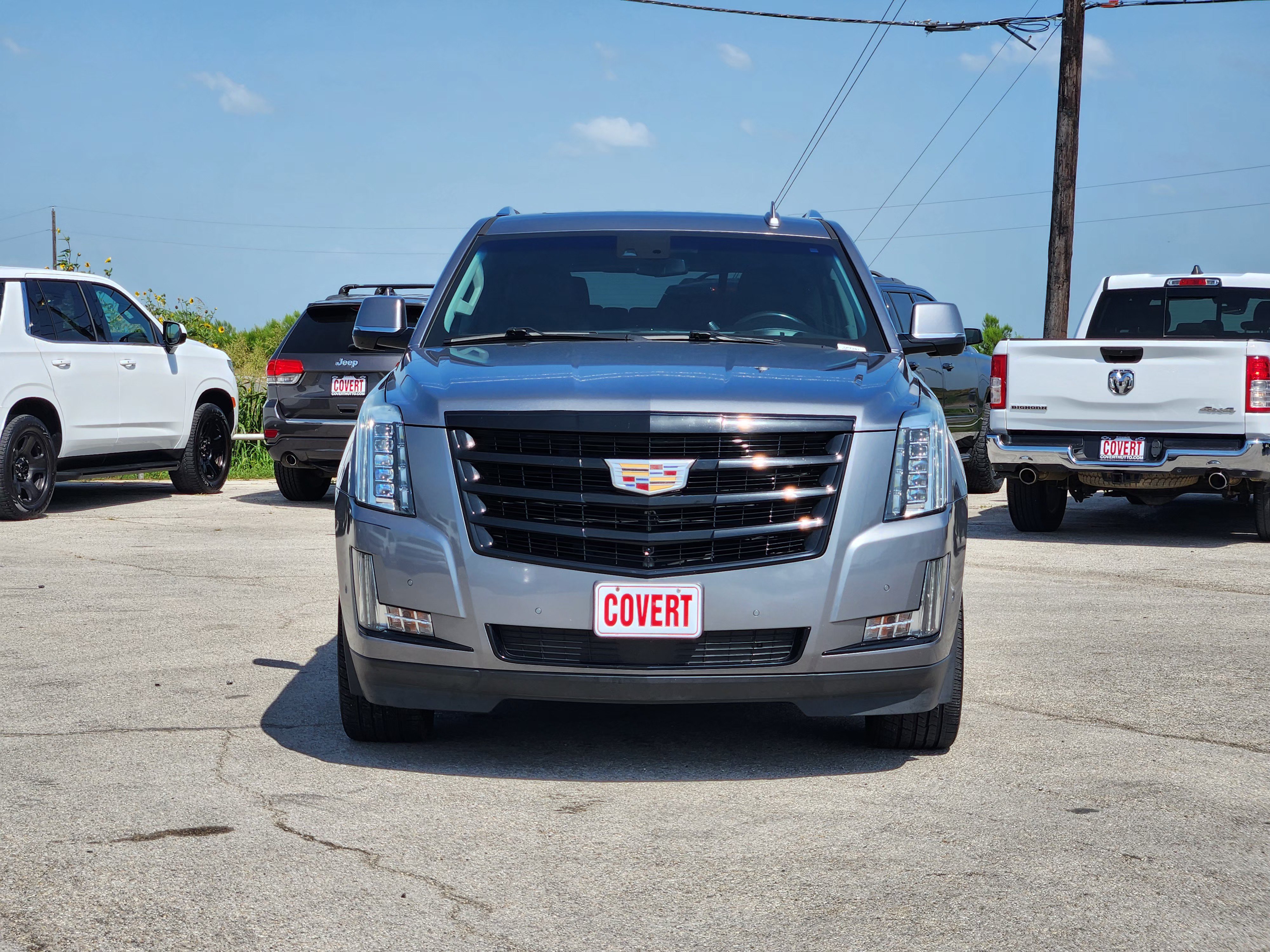 Used 2019 Cadillac Escalade Premium Luxury w/ Escalade Sport Edition RWD image 2