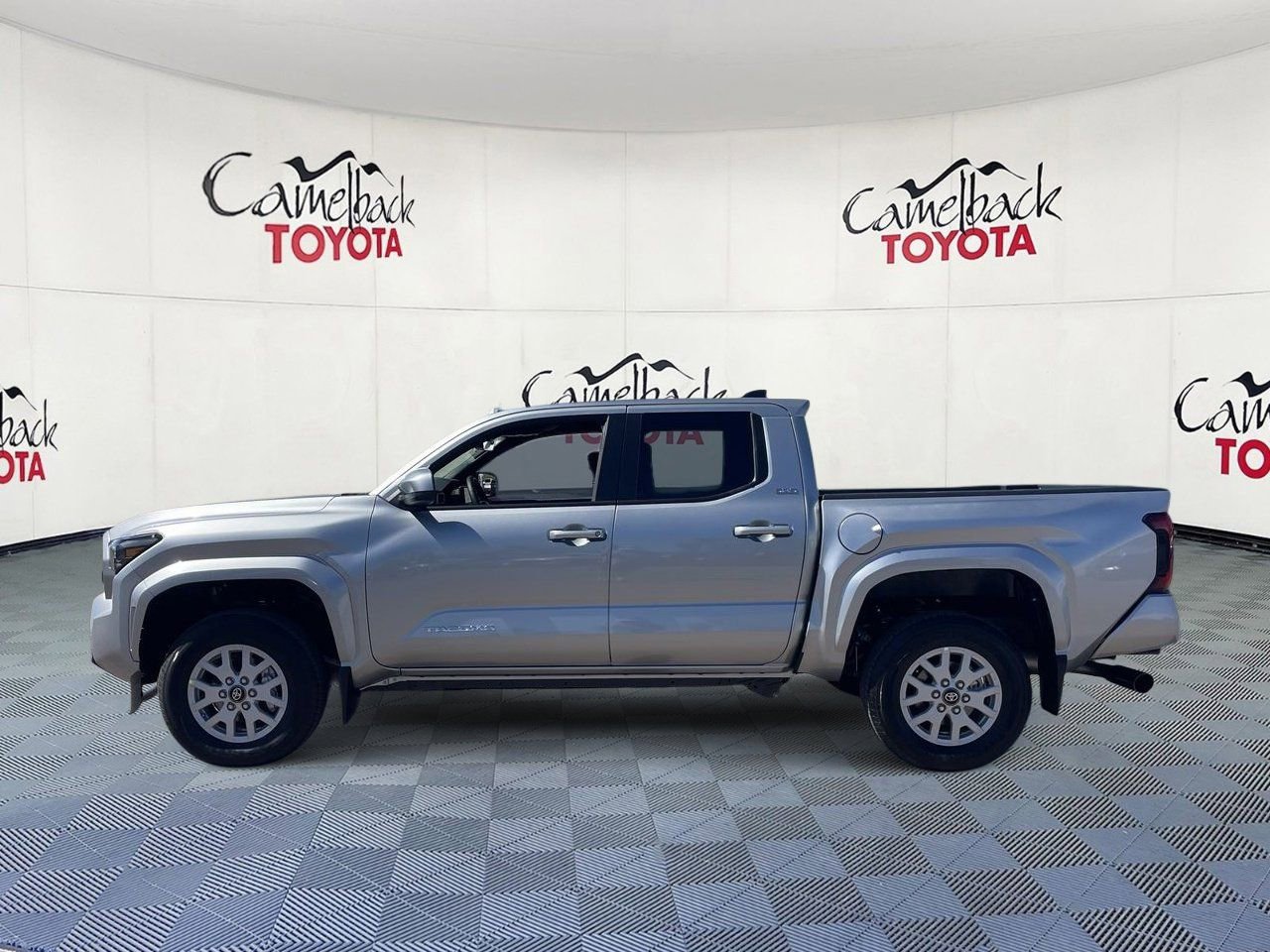 New 2026 Toyota Tacoma SR5 image 4