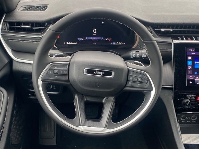 New 2025 Jeep Grand Cherokee L Laredo w/ Luxury Tech Group I image 37