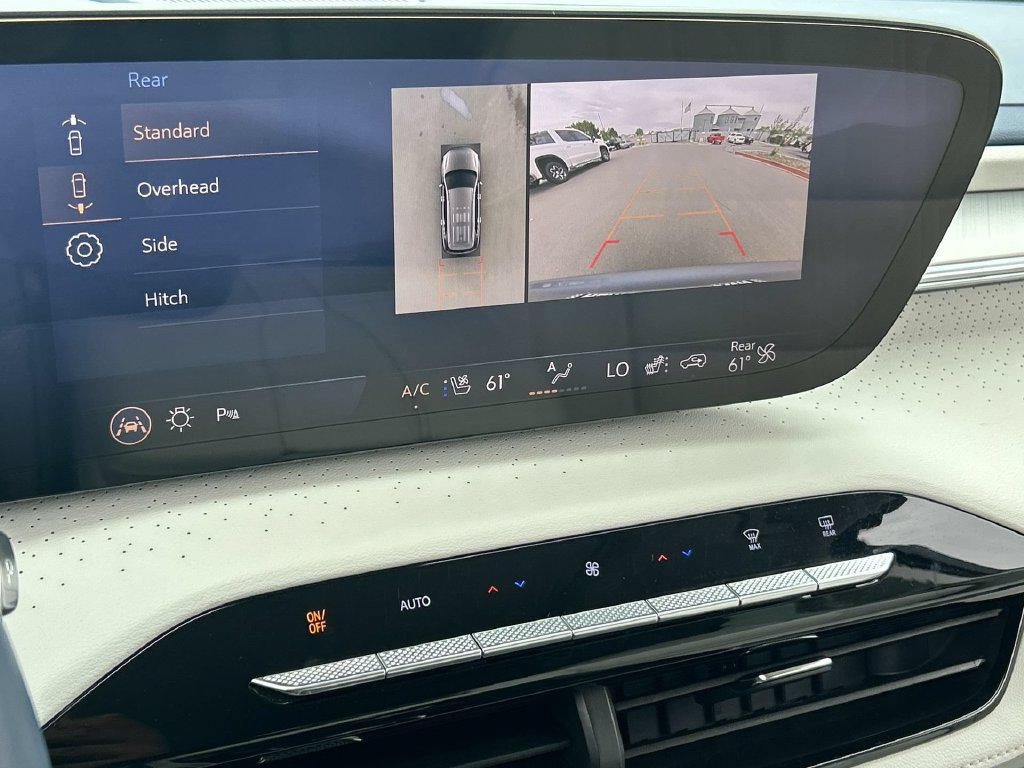 Used 2025 Buick Enclave Avenir w/ Super Cruise Package AWD/4WD image 15