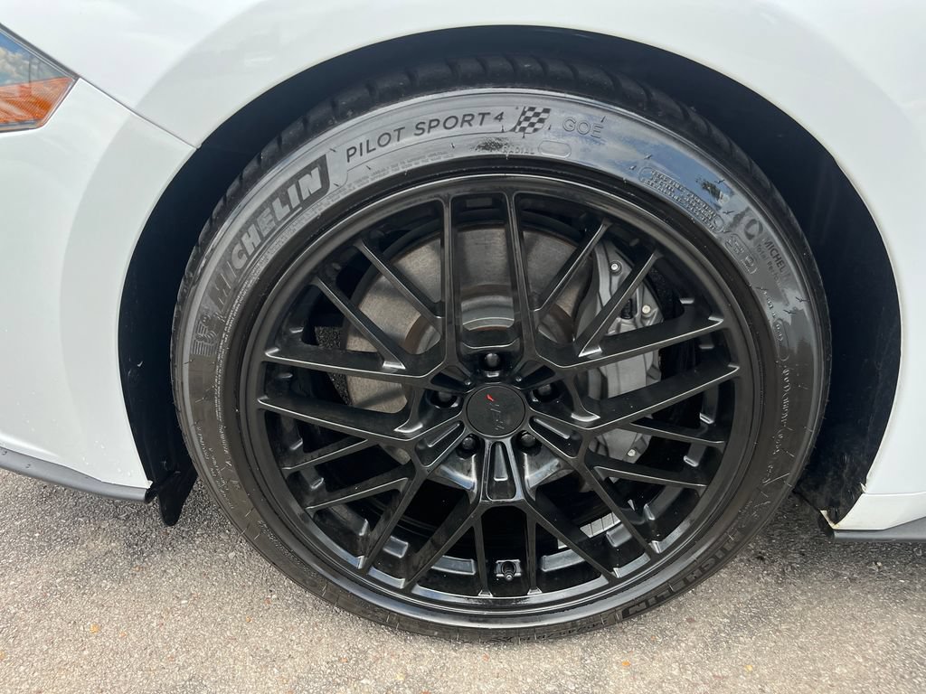 Used 2022 Ford Mustang GT Premium w/ Black Accent Package RWD image 27