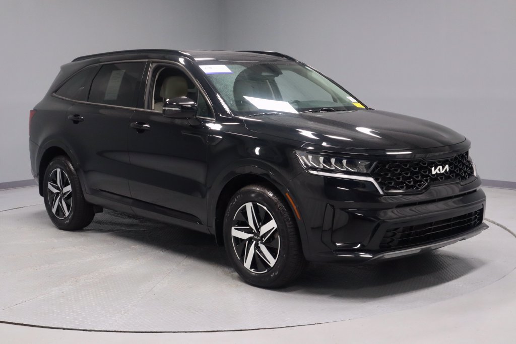 Used 2022 Kia Sorento S