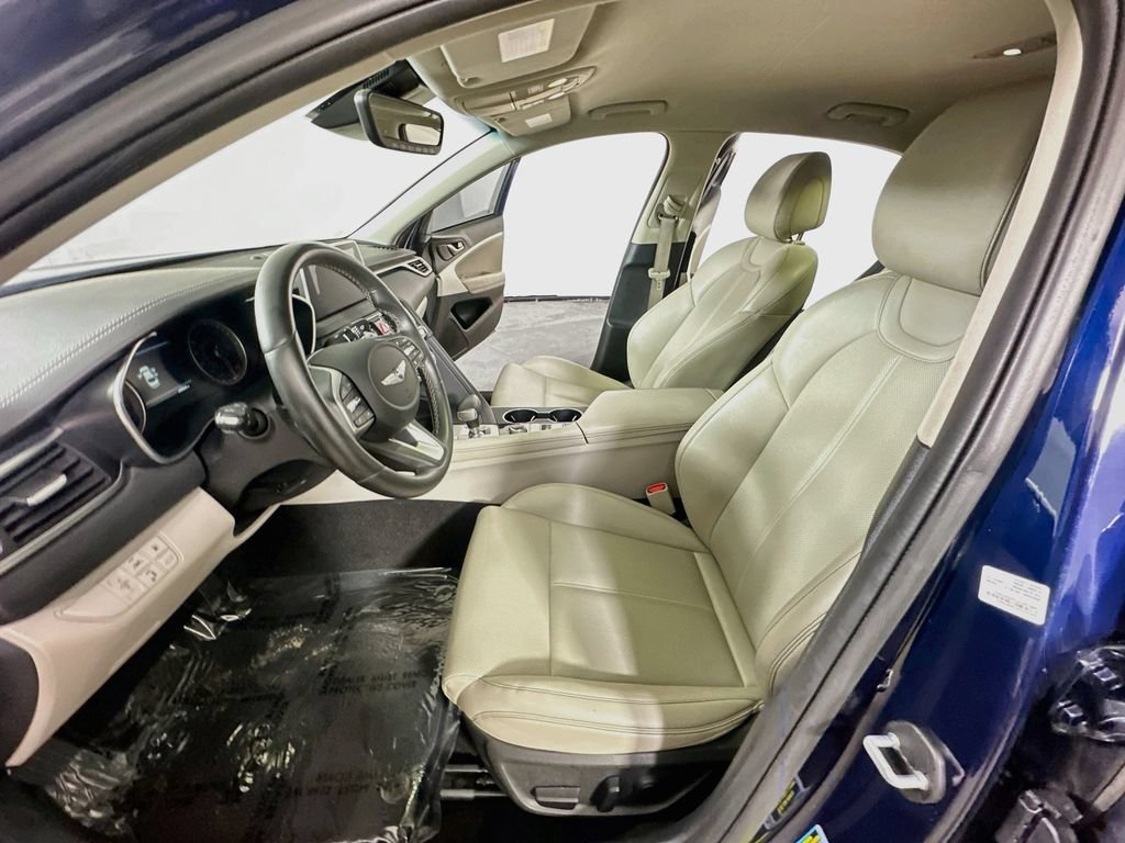 Used 2020 Genesis G70 2.0T RWD image 17