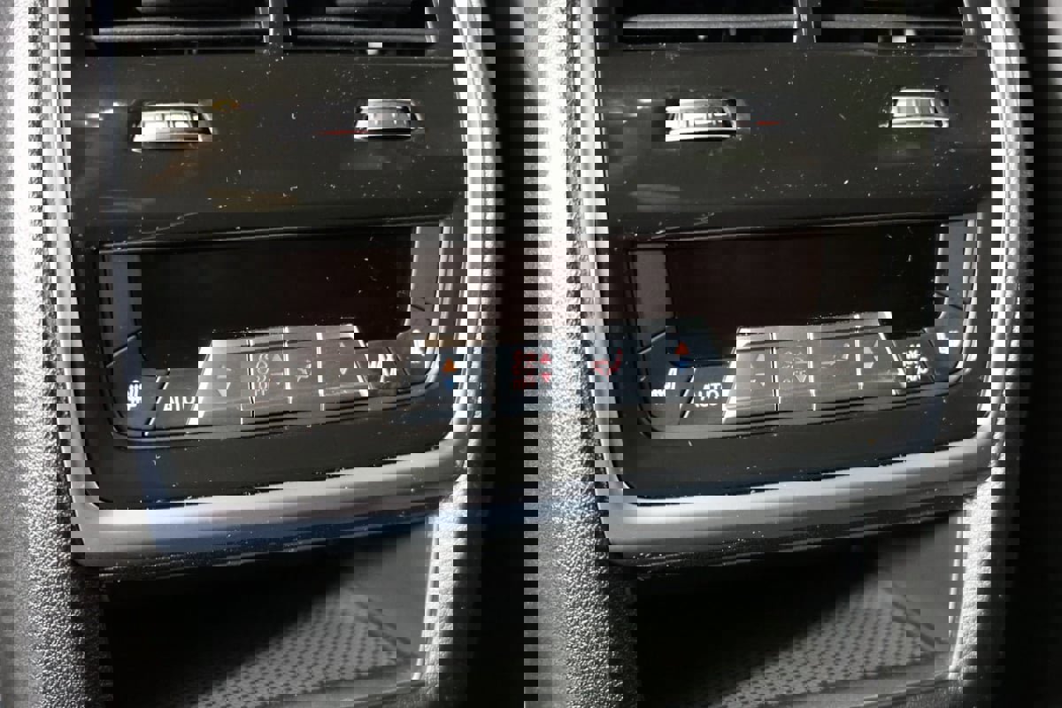 Used 2026 BMW XM Label Red image 31