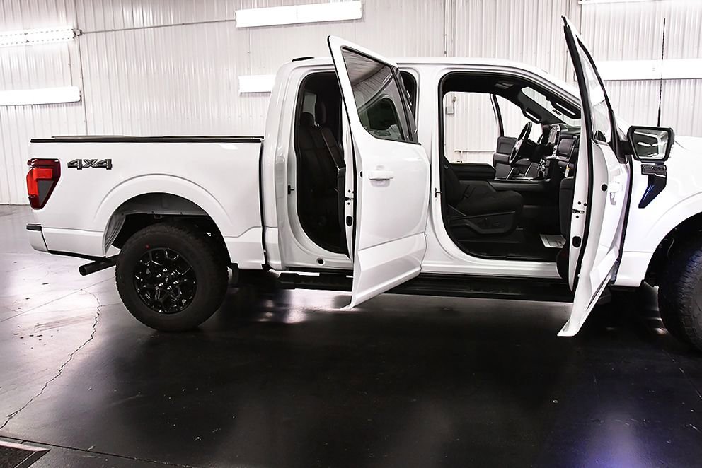 New 2026 Ford F150 XLT w/ Equipment Group 302A MID image 36