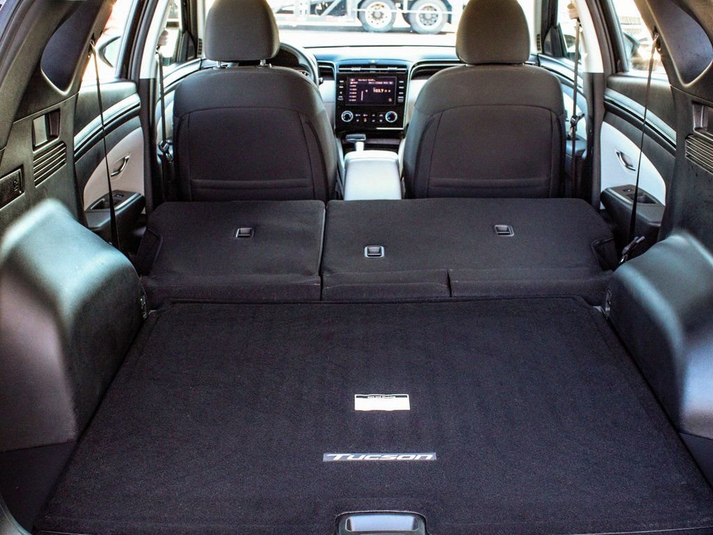 Used 2023 Hyundai Tucson SE image 43