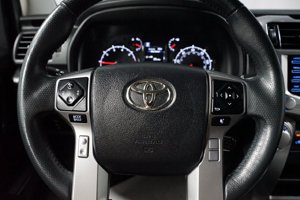 Used 2021 Toyota 4Runner SR5 AWD/4WD image 13