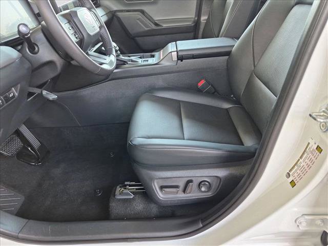 Certified 2026 Toyota RAV4 XLE Premium AWD/4WD image 15