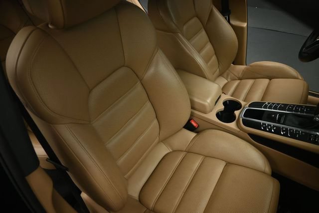 Used 2021 Porsche Macan GTS AWD/4WD image 61