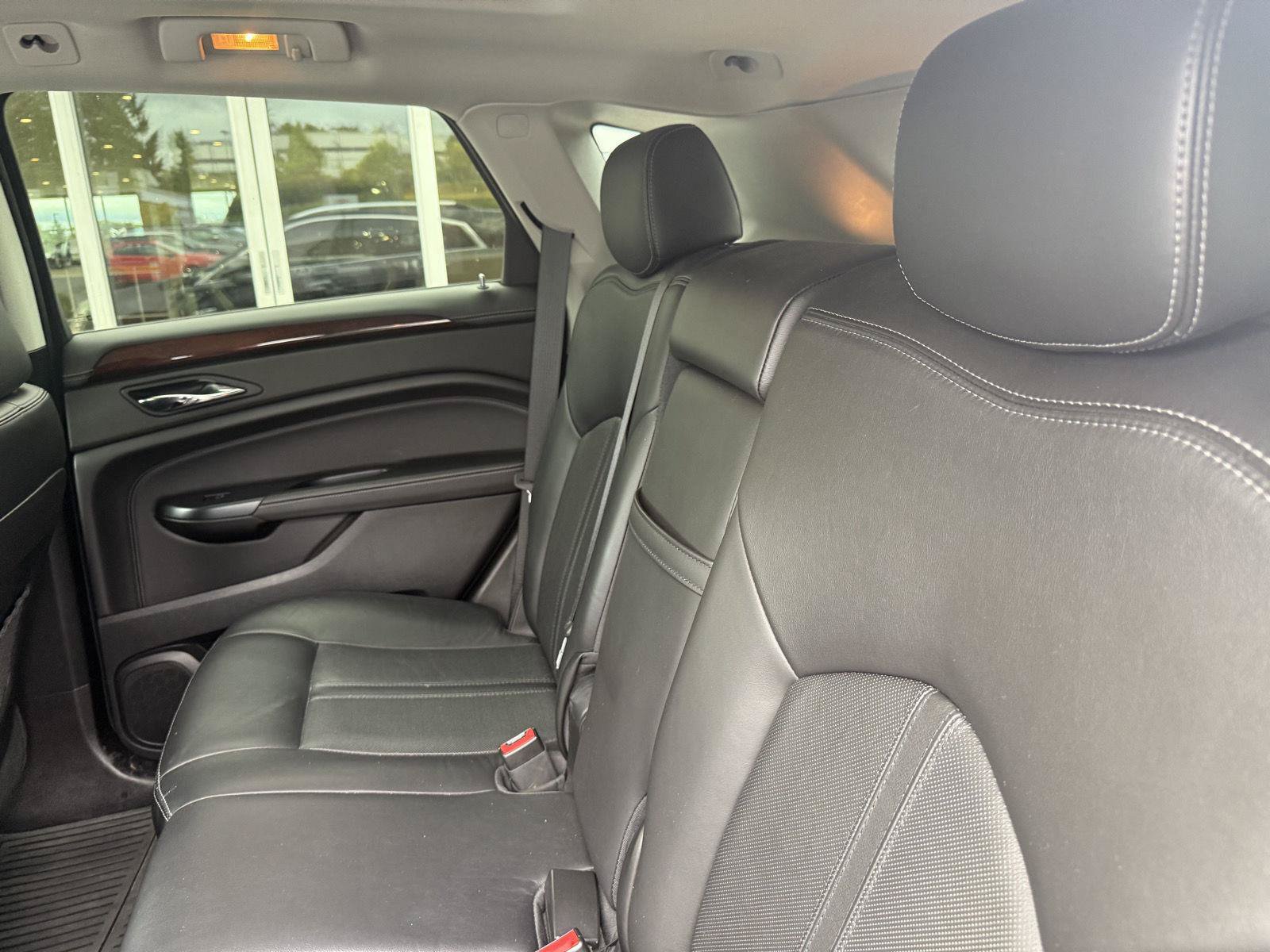 Used 2015 Cadillac SRX Premium w/ Driver Assist Package AWD/4WD image 13