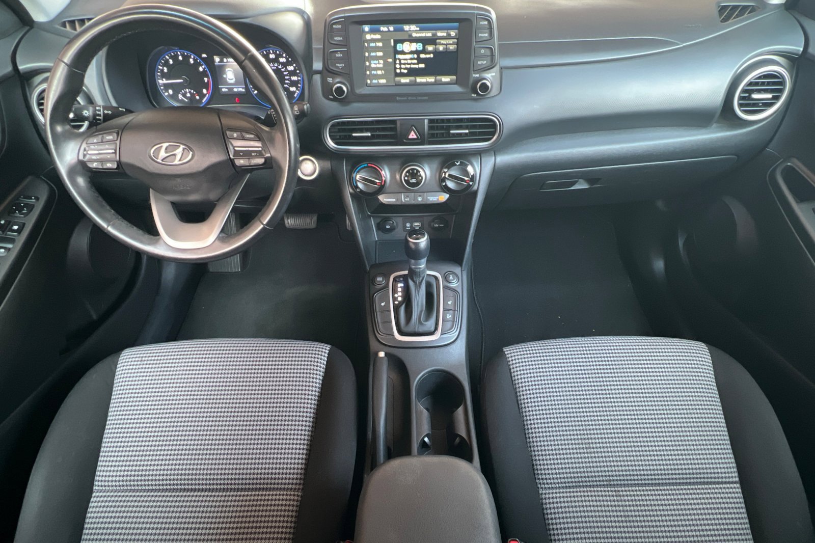 Used 2021 Hyundai Kona SEL w/ Cargo Package image 17