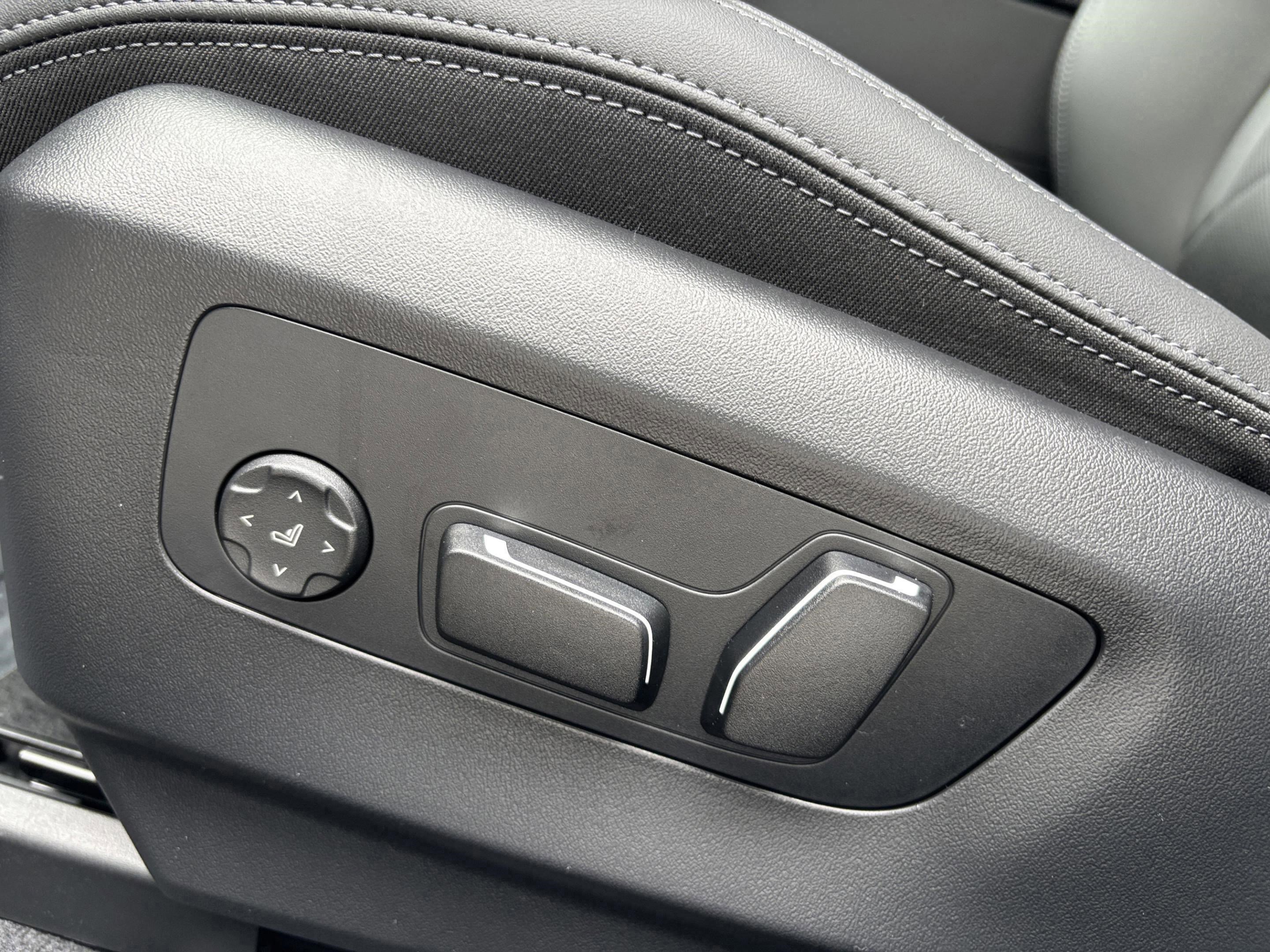 Used 2026 BMW 530i image 21