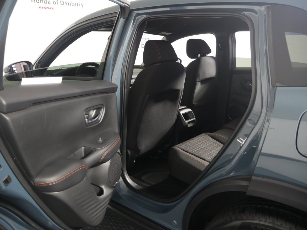 Used 2025 Honda HR-V Sport image 10