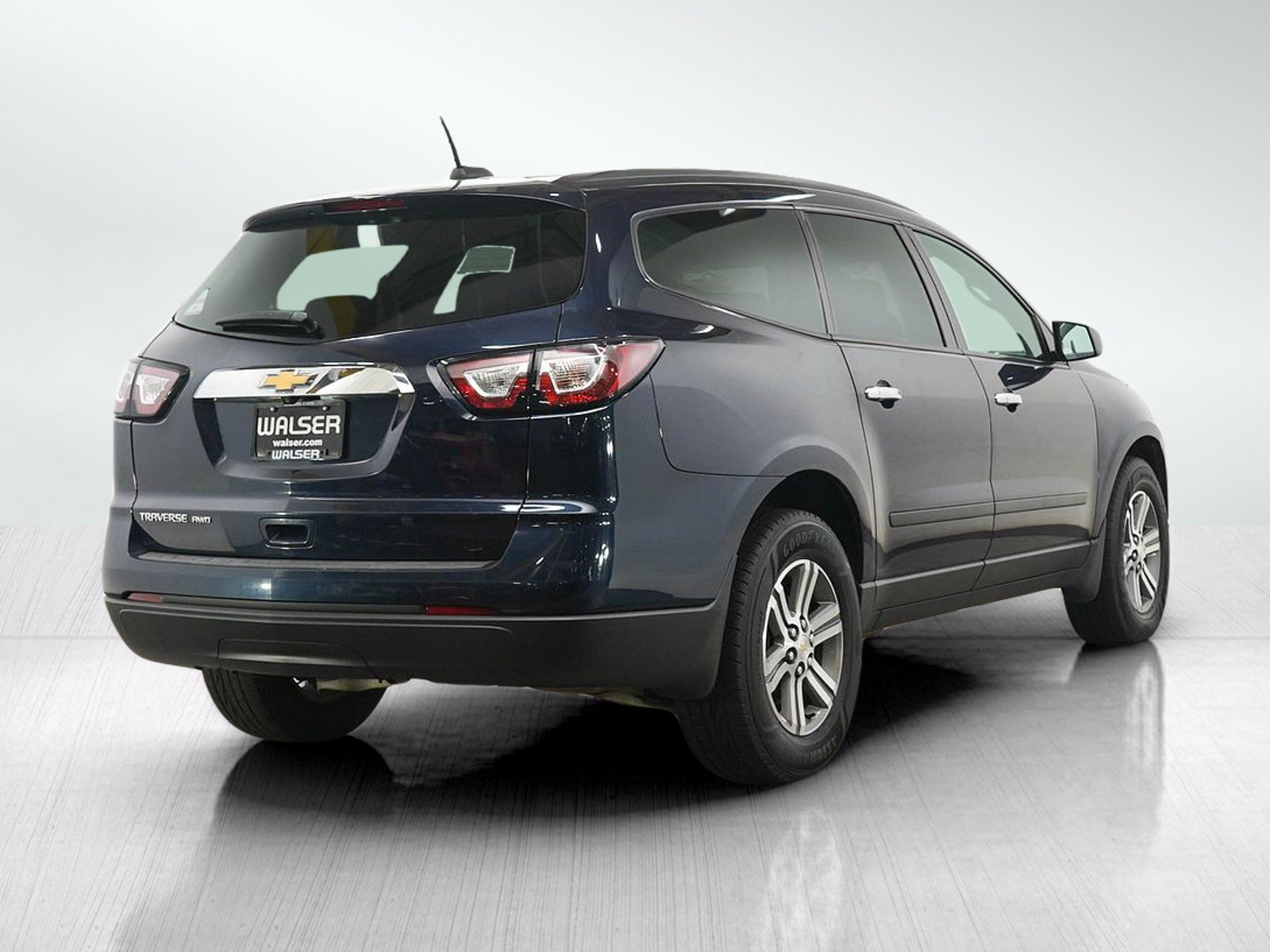 Used 2017 Chevrolet Traverse LS AWD/4WD image 5